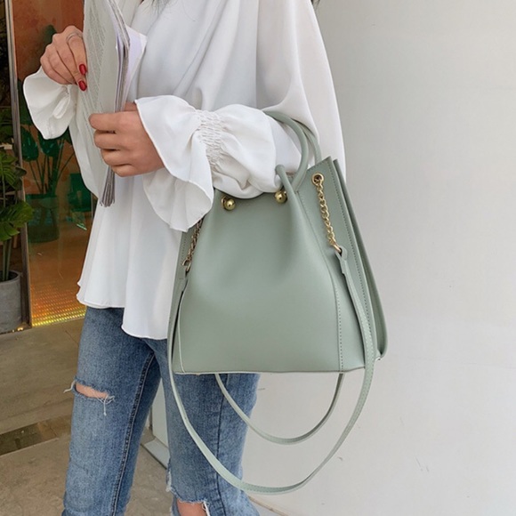 🆕DIANE Round Handle Bucket Bag - Picture 2 of 8